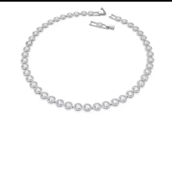 SALE❣️Gorgeous Swarovski Una Angelic Necklace Bracelet & Studs Set - Picture 6 of 12